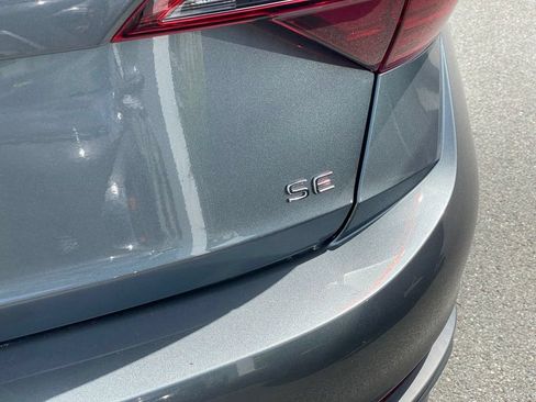 Certified 2023 Volkswagen Jetta SE w/ Panoramic Sunroof Package FWD image 27