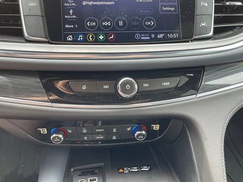 Used 2024 Buick Enclave Essence w/ Sport Touring Edition AWD/4WD image 42