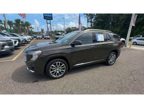 Used 2023 GMC Terrain Denali AWD/4WD image 6