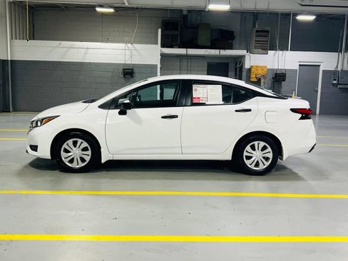 Used 2024 Nissan Versa S w/ Trunk Package FWD image 14