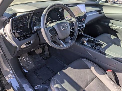 Used 2025 Lexus RX 350 350h Premium Plus image 13