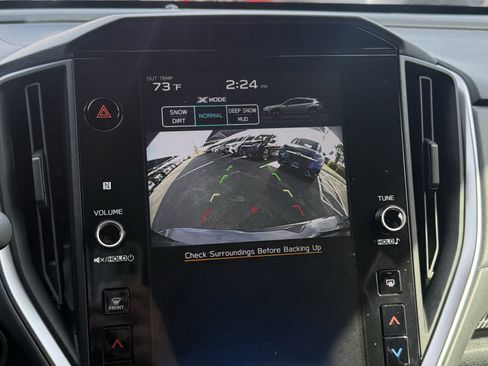 Used 2025 Subaru Crosstrek 2.0i Premium image 27