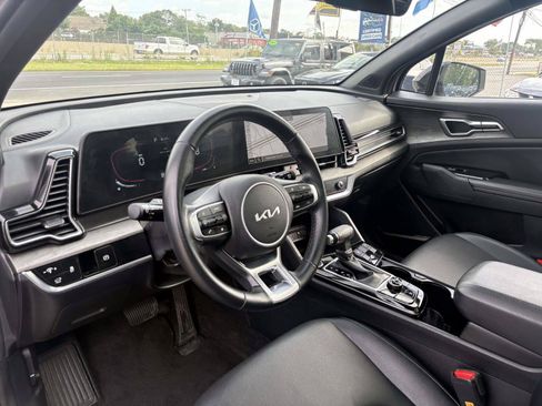 Certified 2024 Kia Sportage X-Line w/ X-Line Premium Package AWD/4WD image 13
