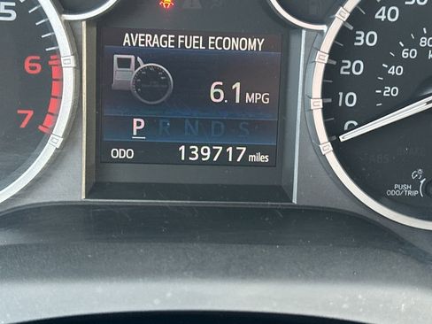 Used 2014 Toyota Tundra Platinum image 20