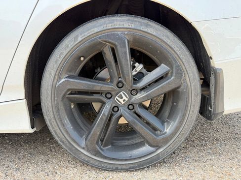 Used 2022 Honda Accord Sport image 14