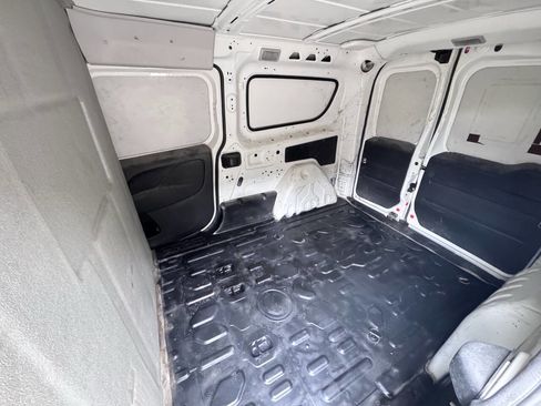 Used 2019 RAM ProMaster City Tradesman SLT image 14