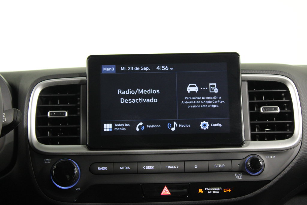 Certified 2026 Hyundai Venue SEL FWD image 9