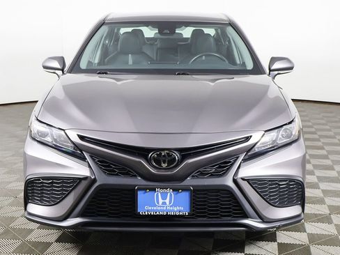 Used 2024 Toyota Camry SE FWD image 8