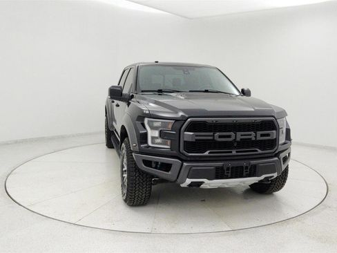 Used 2018 Ford F150 Raptor w/ Equipment Group 802A Luxury image 8