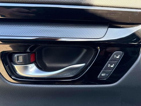 Used 2024 Honda CR-V Sport Touring image 19