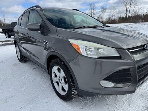 Used 2013 Ford Escape SE image 12