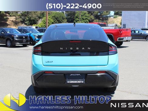 New 2026 Nissan Leaf SV+ w/ Floor Mat Package (SV+) FWD image 8