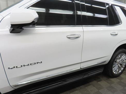 Used 2025 GMC Yukon Elevation w/ Elevation Premium Package image 54