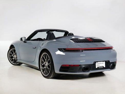 Used 2024 Porsche 911 Carrera image 3