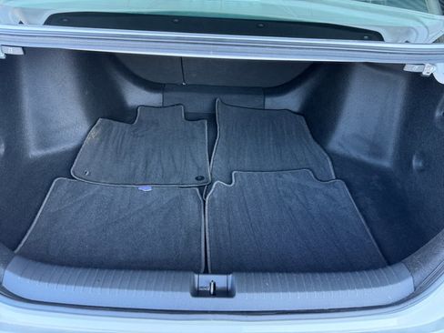 Used 2023 Honda Accord Sport image 4