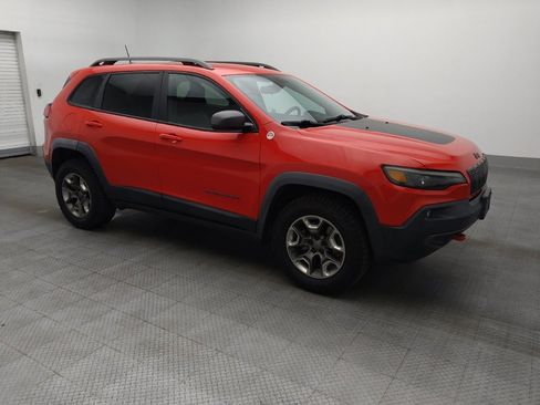 Used 2019 Jeep Cherokee Trailhawk image 11