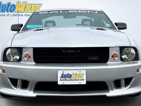 Used 2006 Ford Mustang GT RWD image 3
