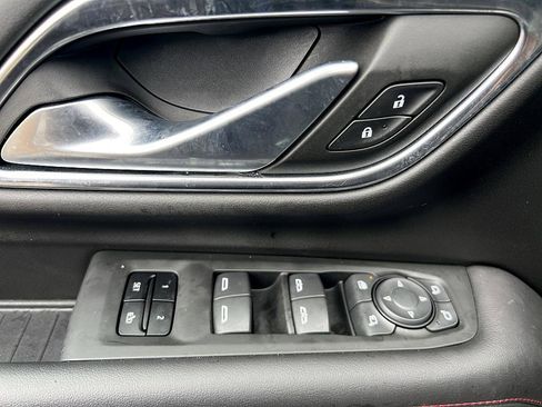 Used 2022 Chevrolet Tahoe RST w/ Sport Performance Package image 11