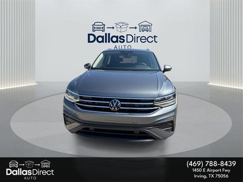 Used 2023 Volkswagen Tiguan SE image 3