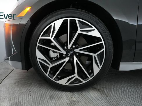 Used 2023 Hyundai Ioniq 6 SEL RWD image 19