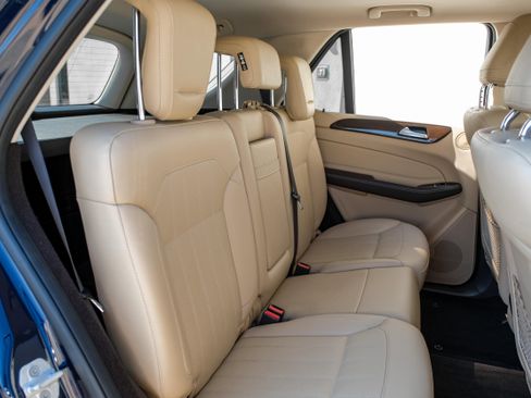 Used 2017 Mercedes-Benz GLE 350 w/ Premium 1 Package image 35