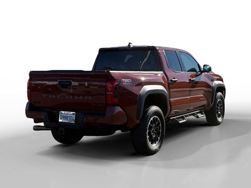 Used 2025 Toyota Tacoma TRD Off-Road image 5