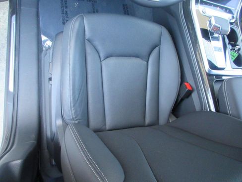 Used 2026 Audi Q7 3.0T Premium Plus w/ Premium Plus Package AWD/4WD image 11