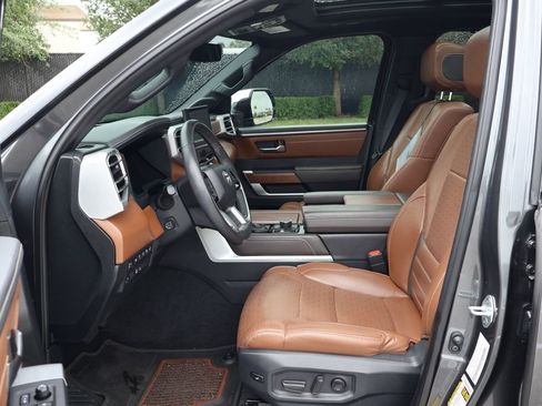 Used 2023 Toyota Tundra 1794 Edition image 14