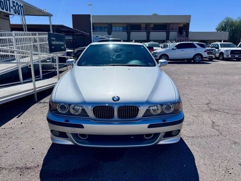 Used 2002 BMW M5 image 2