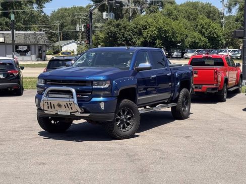 Used 2016 Chevrolet Silverado 1500 LTZ Z71 w/ LTZ Plus Package AWD/4WD image 2