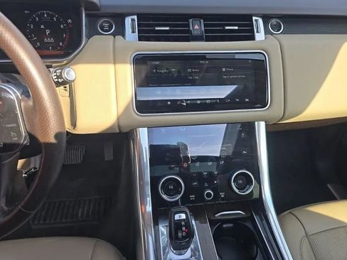 Used 2019 Land Rover Range Rover Sport HSE AWD/4WD image 11