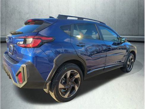 Used 2025 Subaru Crosstrek 2.5i Limited AWD/4WD image 5