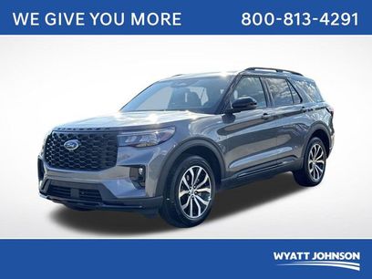 Used 2025 Ford Explorer ST-Line