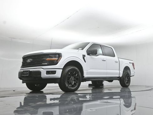 New 2026 Ford F150 XLT w/ Equipment Group 302A MID AWD/4WD image 47