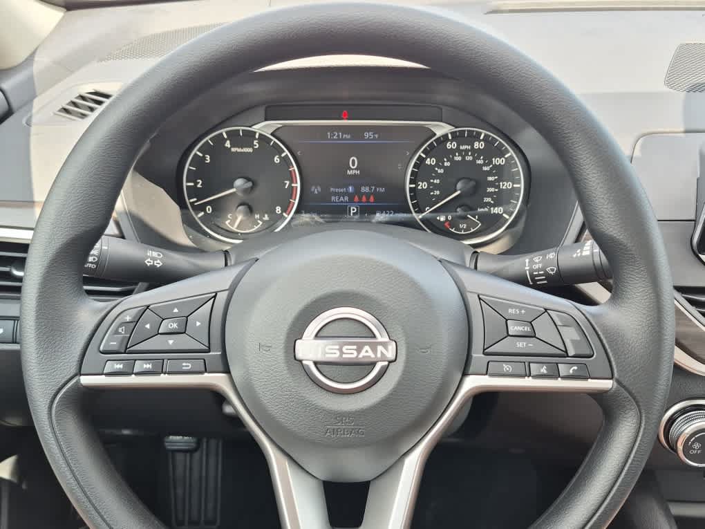 New 2026 Nissan Altima 2.5 SV FWD image 15