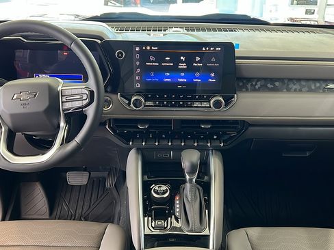 New 2026 Chevrolet Colorado ZR2 w/ Technology Package image 15