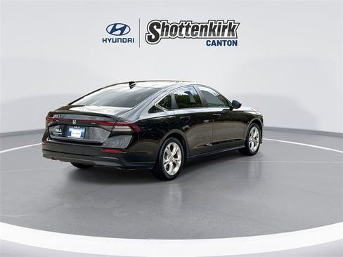 Used 2024 Honda Accord LX image 8