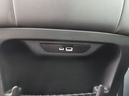 New 2026 Chrysler Pacifica Limited image 22