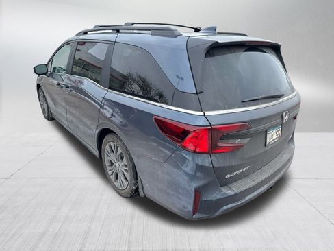 Used 2026 Honda Odyssey Touring image 4