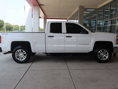 Used 2014 Chevrolet Silverado 1500 LT w/ Max Trailering Package AWD/4WD image 10