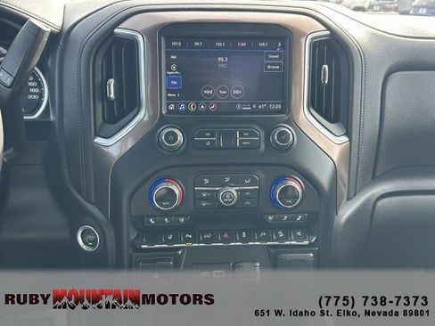 Used 2022 Chevrolet Silverado 3500 High Country w/ Technology Package image 16