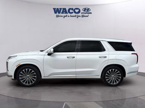 Used 2023 Hyundai Palisade Calligraphy image 6