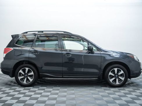 Used 2018 Subaru Forester 2.5i Limited AWD/4WD image 4