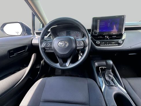 Used 2024 Toyota Corolla LE FWD image 6