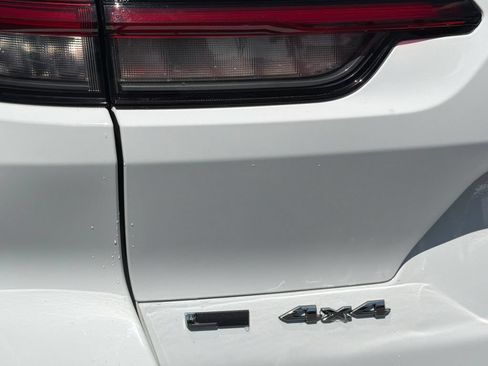 Used 2021 Jeep Grand Cherokee L Overland w/ Advanced Protech Group III AWD/4WD image 27