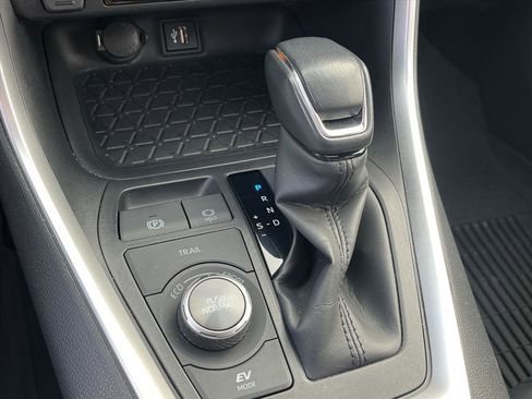 Used 2023 Toyota RAV4 XSE image 11