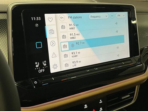 New 2026 Volkswagen Atlas Cross Sport SEL R-Line image 28