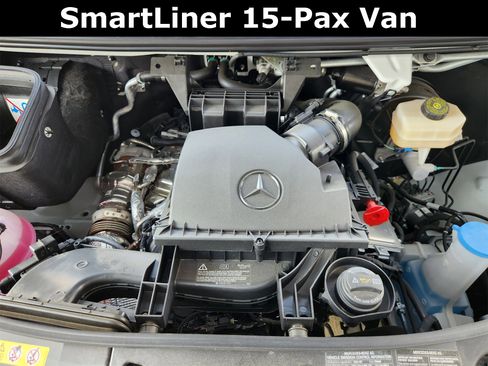 Used 2024 Mercedes-Benz Sprinter 3500 image 33