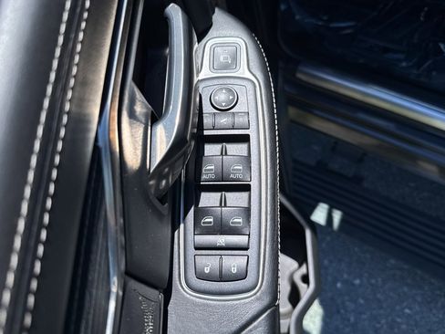 Used 2019 RAM 3500 Limited w/ Max Tow Package AWD/4WD image 27