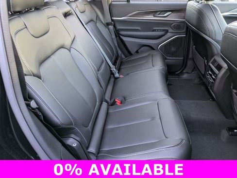 New 2026 Jeep Grand Cherokee Limited image 27